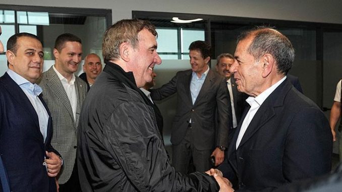 galatasarayda-okan-burukun-avrupa-kupasi-istegi-mEQ7MYFt.jpg